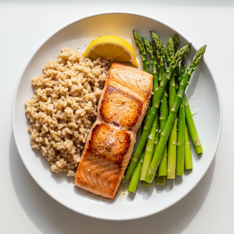 Seared Salmon with Steamed Asparagus and Brown Rice