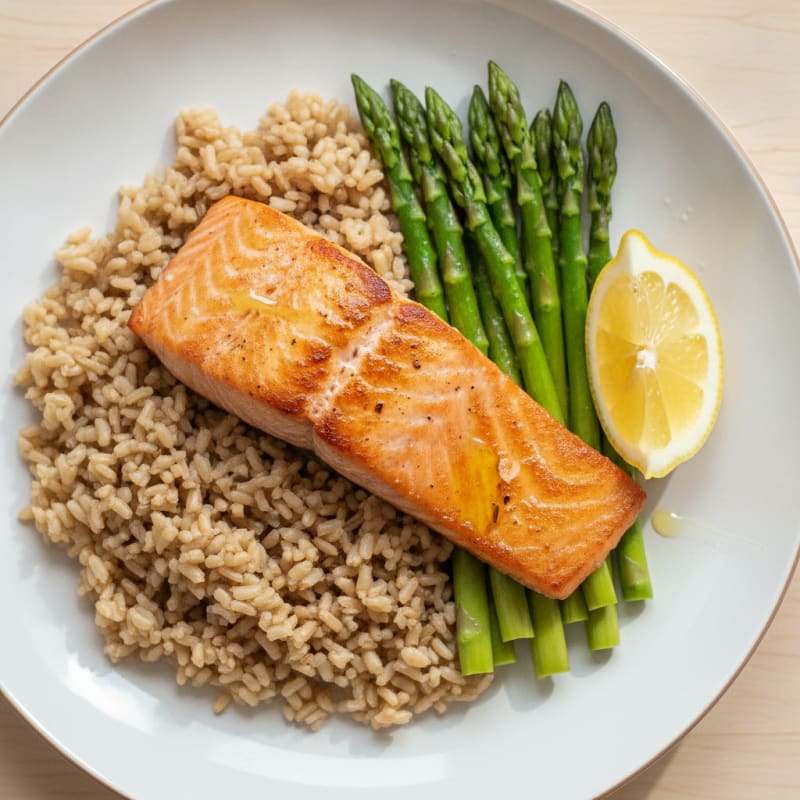 Seared Salmon Fillet with Steamed Asparagus and Brown Rice