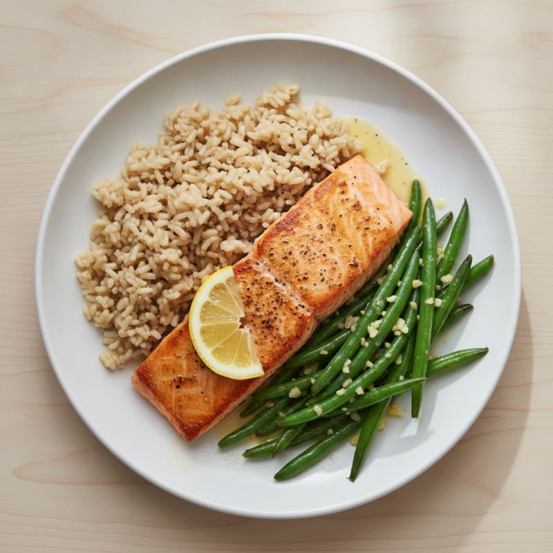 Seared Salmon Fillet with Garlic Green Beans and Brown Rice