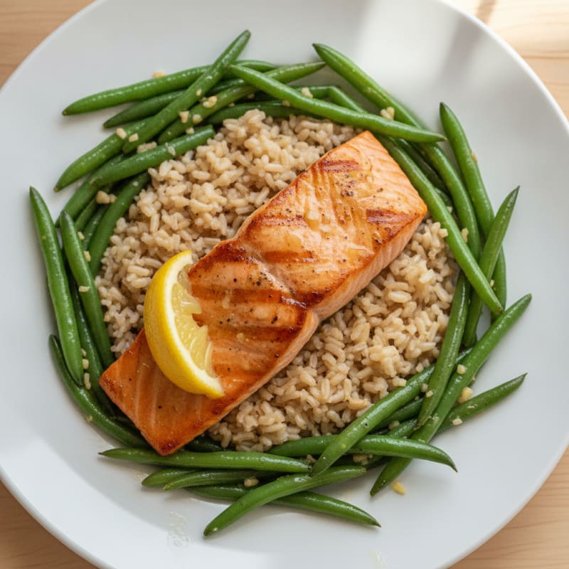 Seared Salmon Fillet with Garlic Green Beans and Brown Rice