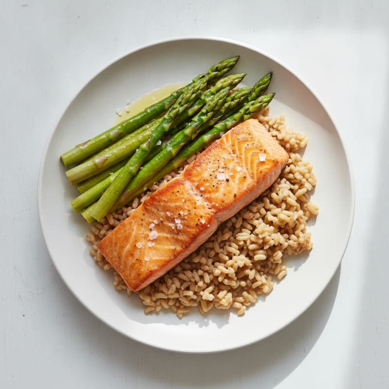 Seared Salmon with Steamed Asparagus and Brown Rice