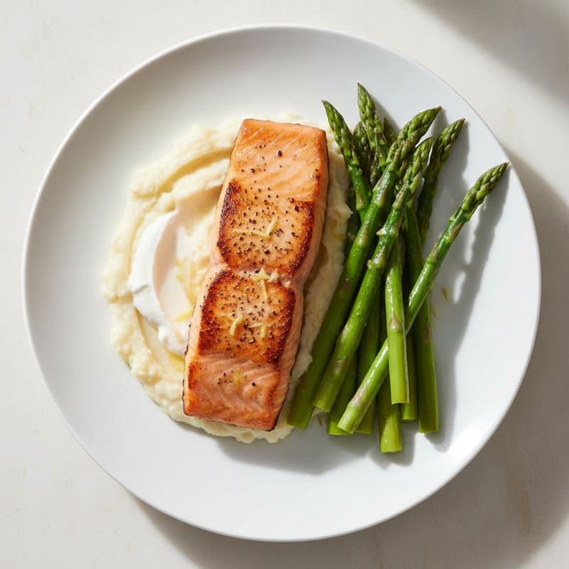 Seared Salmon Fillet with Steamed Asparagus and Cauliflower Mash