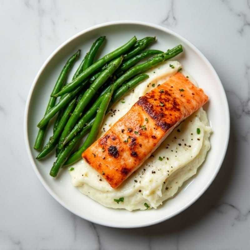 Seared Salmon Fillet with Garlic Green Beans and Cauliflower Mash