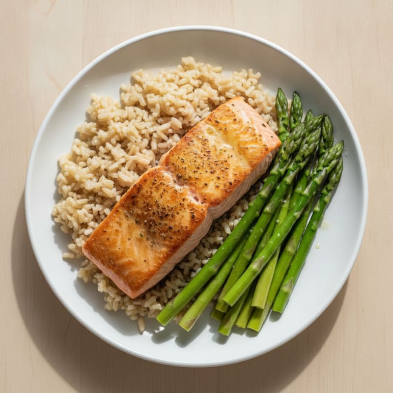Seared Salmon with Steamed Asparagus and Brown Rice