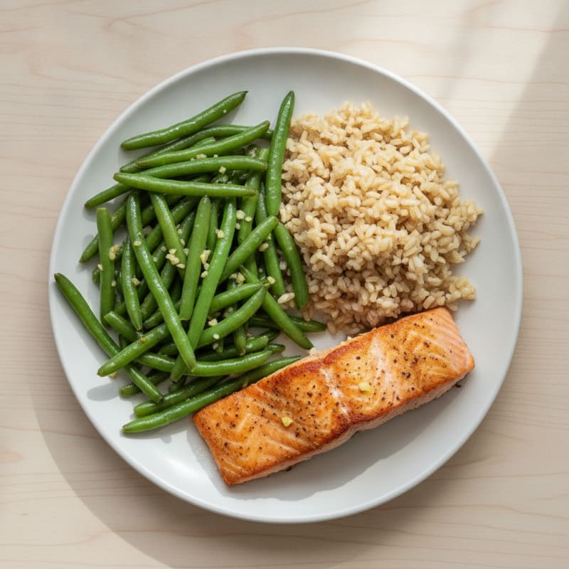 Seared Salmon with Garlic Green Beans and Brown Rice