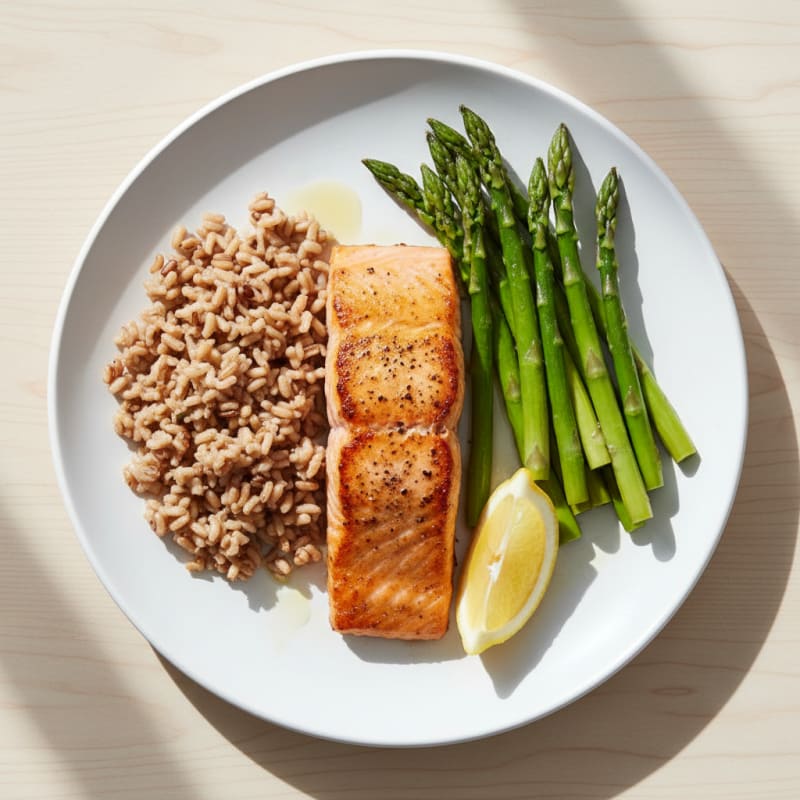 Seared Salmon with Steamed Asparagus and Brown Rice