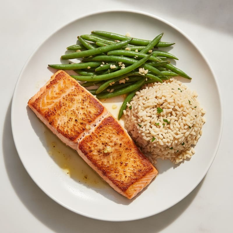 Seared Salmon Fillet with Garlic Green Beans and Brown Rice