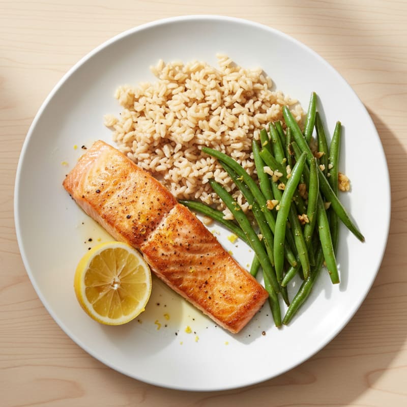 Seared Salmon Fillet with Garlic Green Beans and Brown Rice