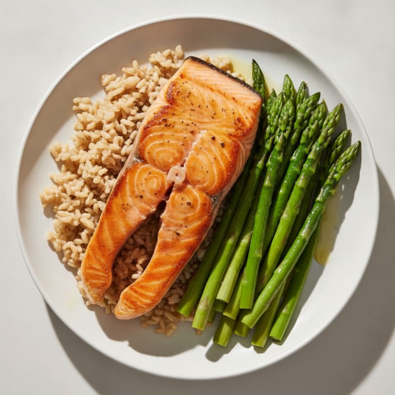 Seared Salmon with Steamed Asparagus and Brown Rice