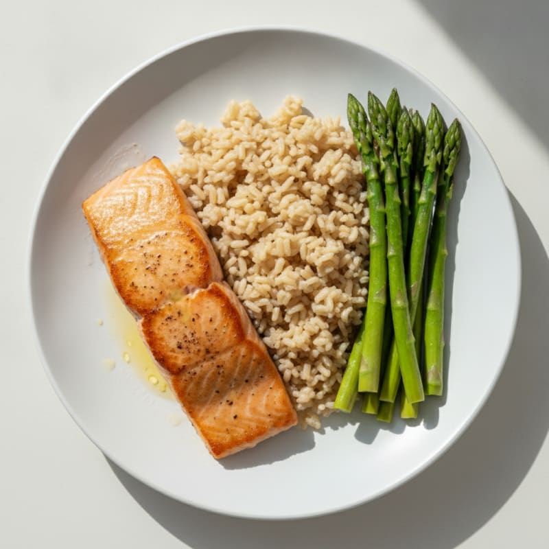 Seared Salmon Fillet with Steamed Asparagus and Brown Rice