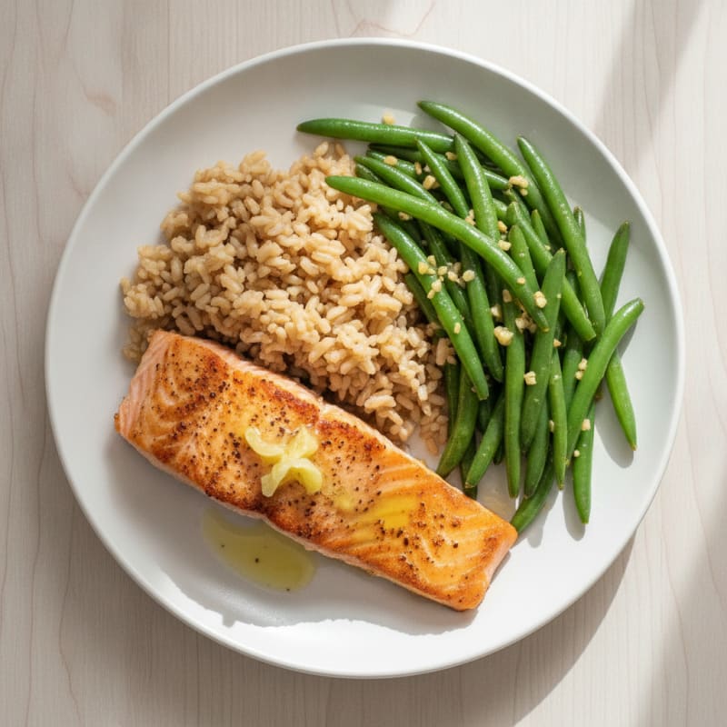 Seared Salmon Fillet with Garlic Green Beans and Brown Rice