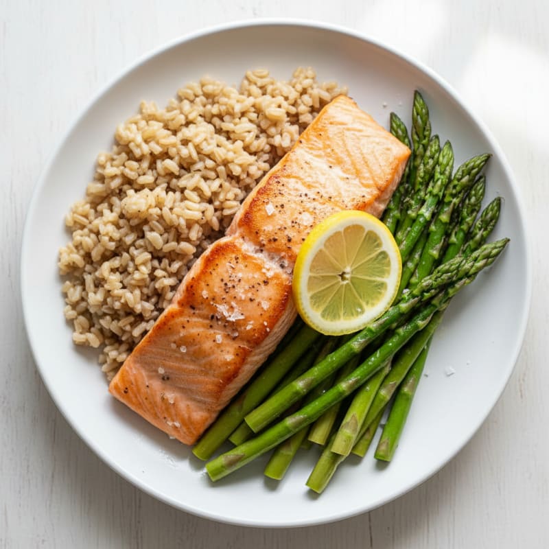 Seared Salmon with Steamed Asparagus and Brown Rice