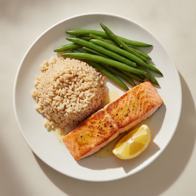 Seared Salmon Fillet with Steamed Green Beans and Brown Rice