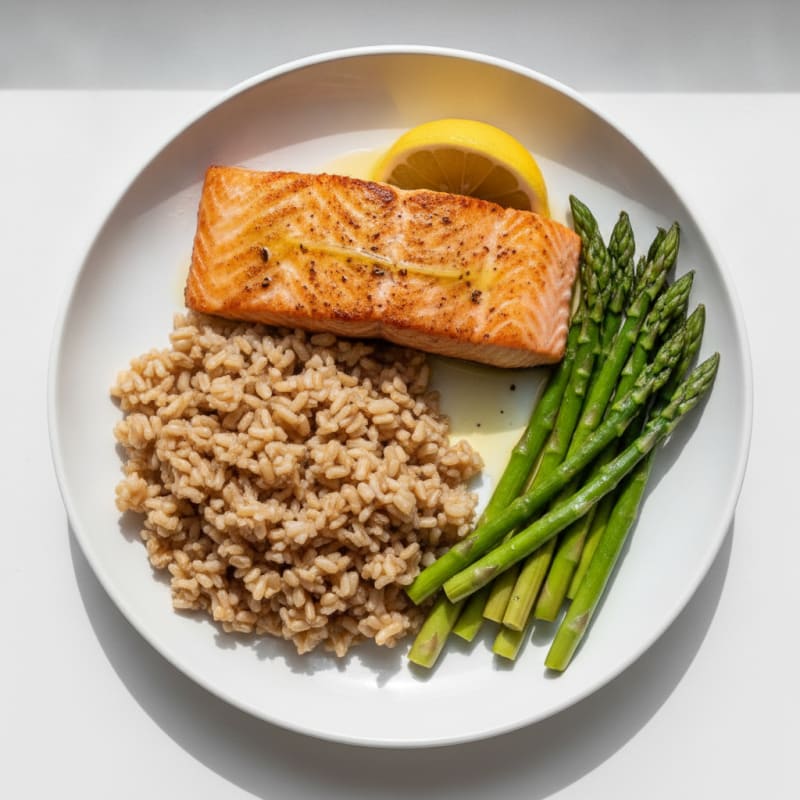 Seared Salmon with Steamed Asparagus and Brown Rice