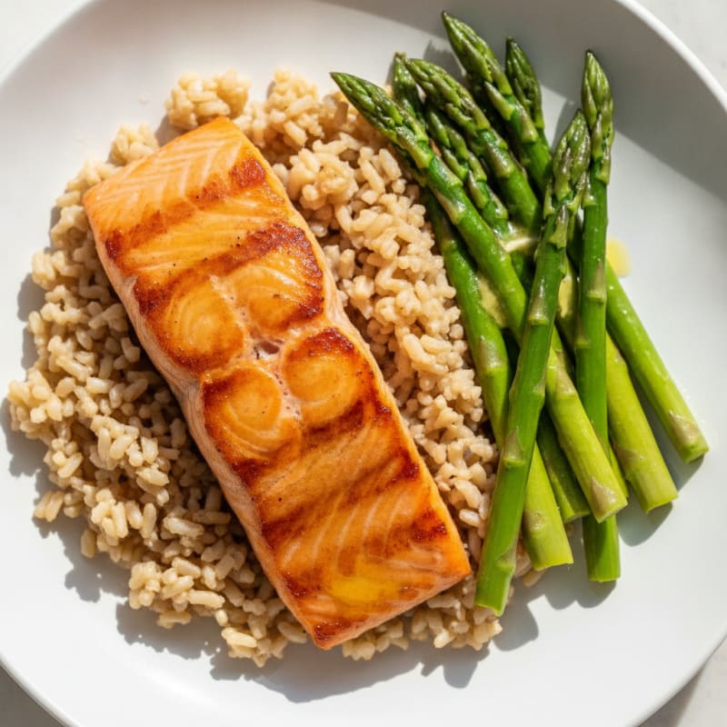 Seared Salmon with Steamed Asparagus and Brown Rice