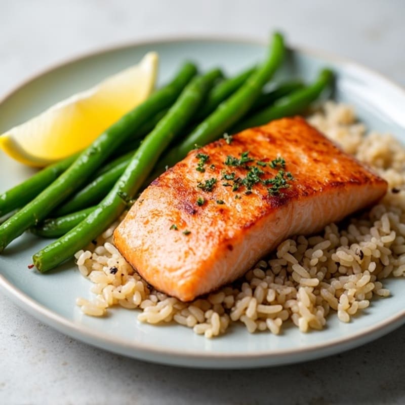 Seared Salmon with Steamed Green Beans and Brown Rice