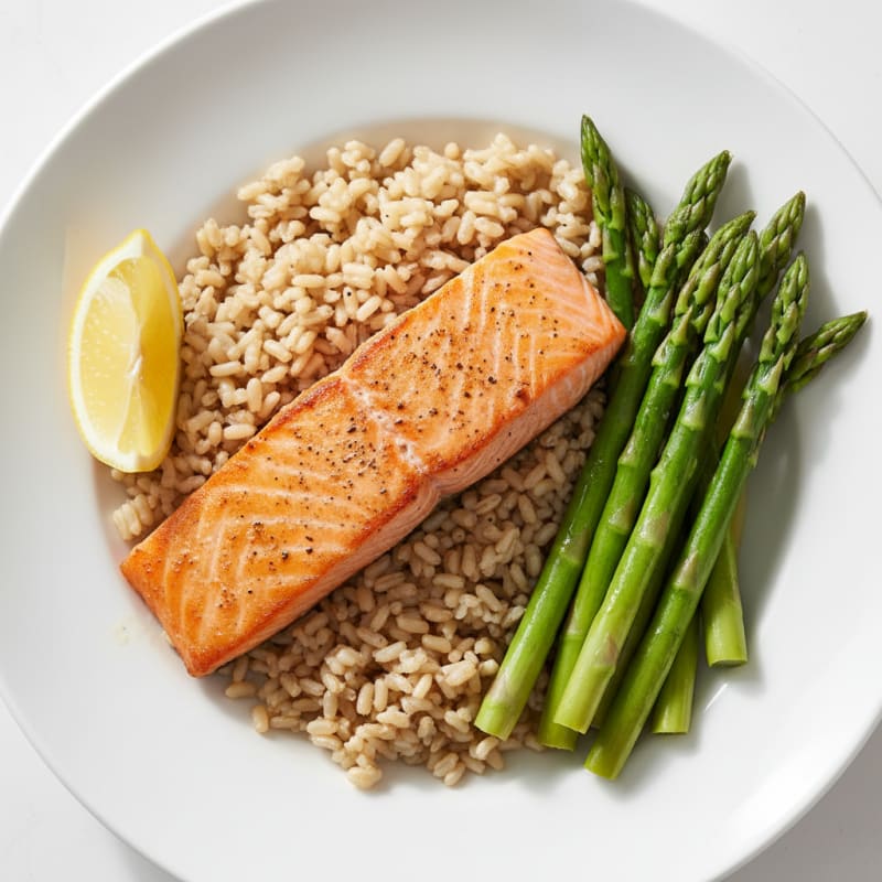 Seared Salmon Fillet with Steamed Asparagus and Brown Rice