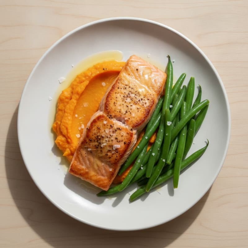 Seared Salmon Fillet with Steamed Green Beans and Sweet Potato Mash