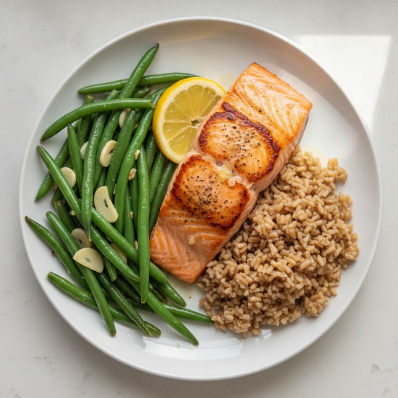 Seared Salmon Fillet with Garlic Green Beans and Brown Rice