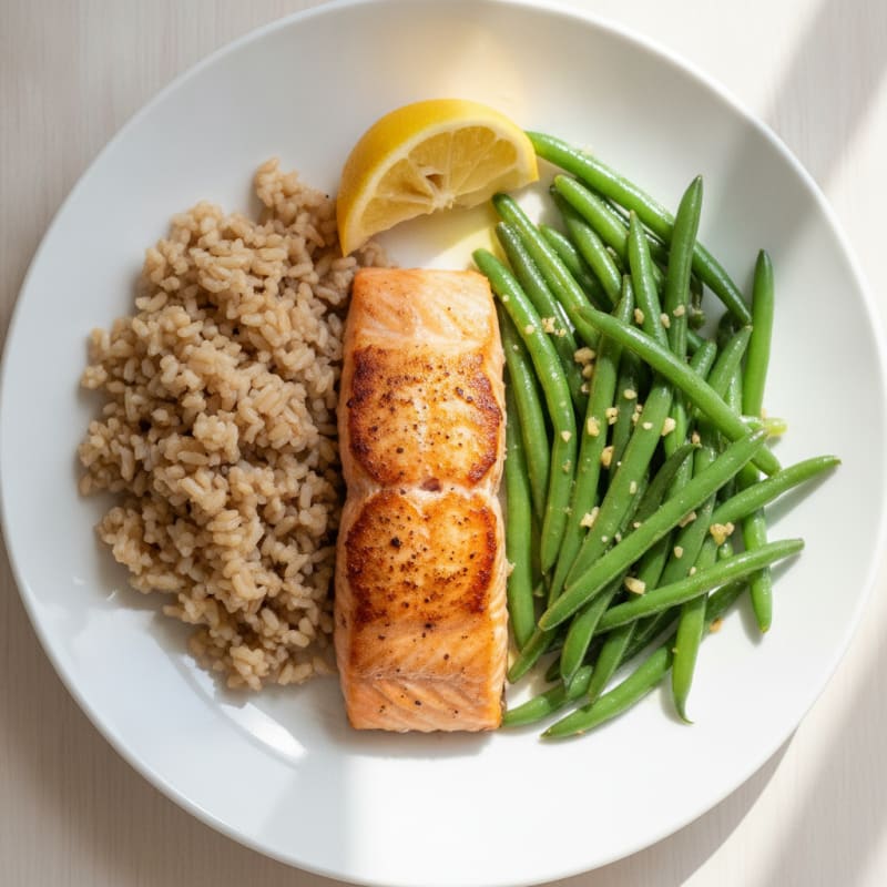 Seared Salmon Fillet with Garlic Green Beans and Brown Rice