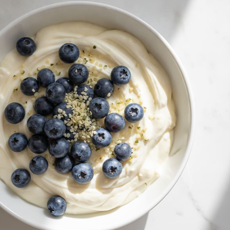 Creamy Greek Yogurt Protein Pudding with Berries