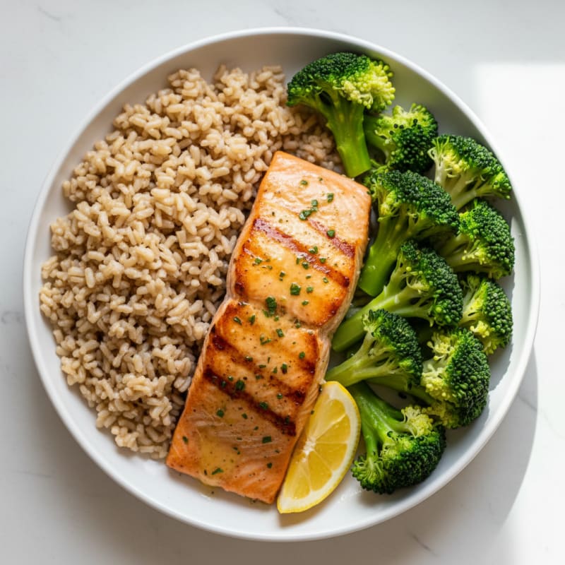 Seared Salmon with Steamed Broccoli and Brown Rice