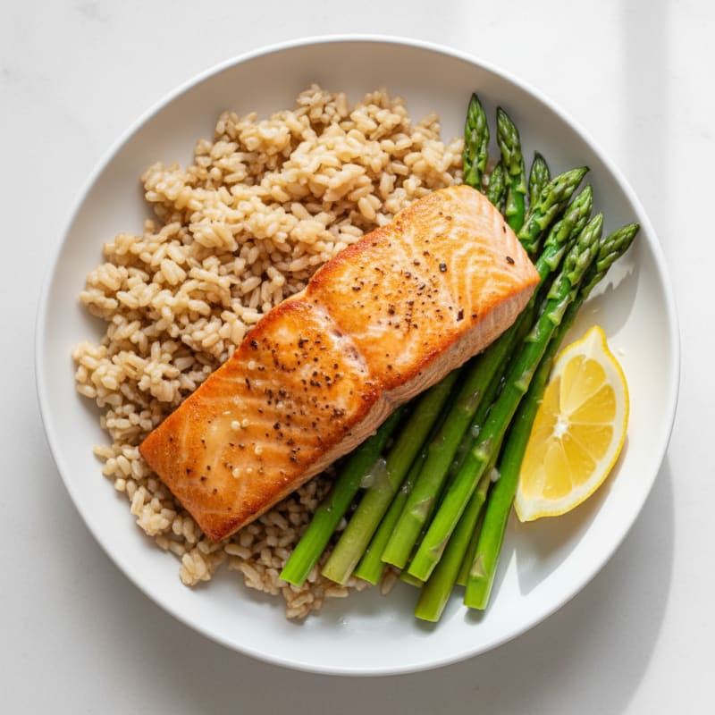 Seared Salmon Fillet with Steamed Asparagus and Brown Rice