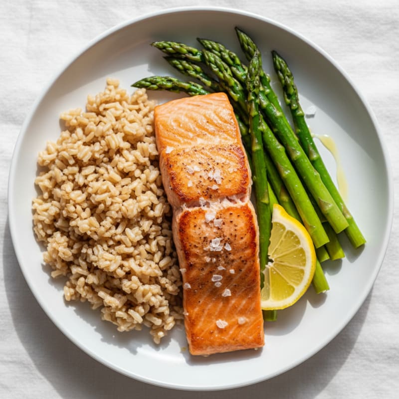Seared Salmon Fillet with Steamed Asparagus and Brown Rice