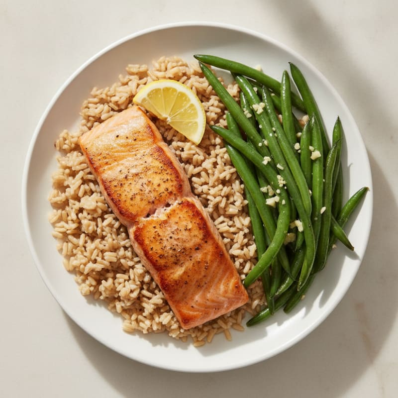 Seared Salmon Fillet with Garlic Green Beans and Brown Rice
