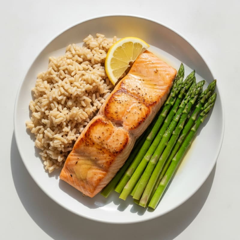 Seared Salmon with Steamed Asparagus and Brown Rice