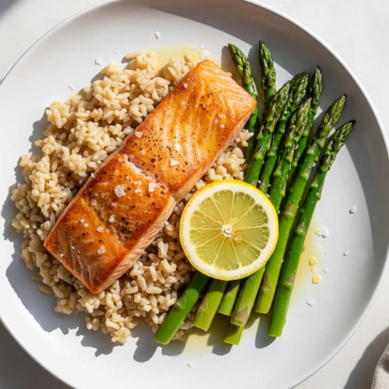 Seared Salmon with Steamed Asparagus and Brown Rice