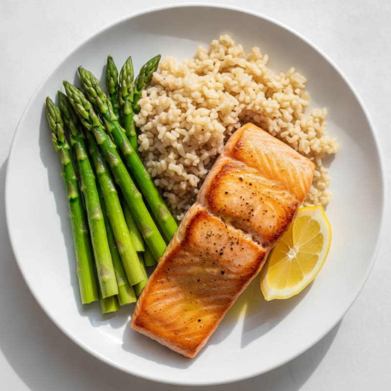 Seared Salmon Fillet with Steamed Asparagus and Brown Rice