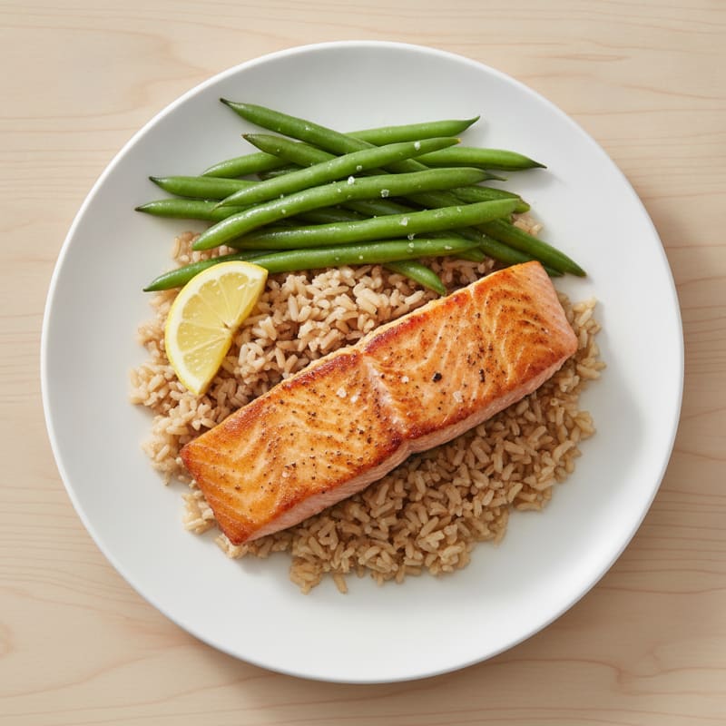 Seared Salmon with Steamed Green Beans and Brown Rice