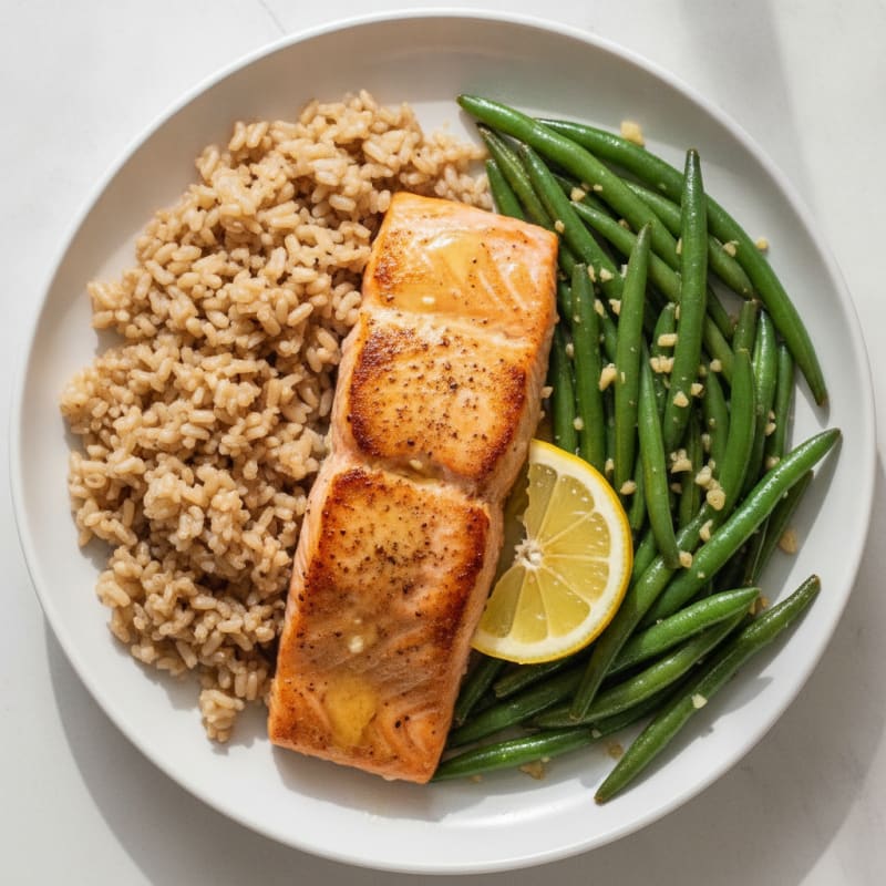 Seared Salmon Fillet with Garlic Green Beans and Brown Rice