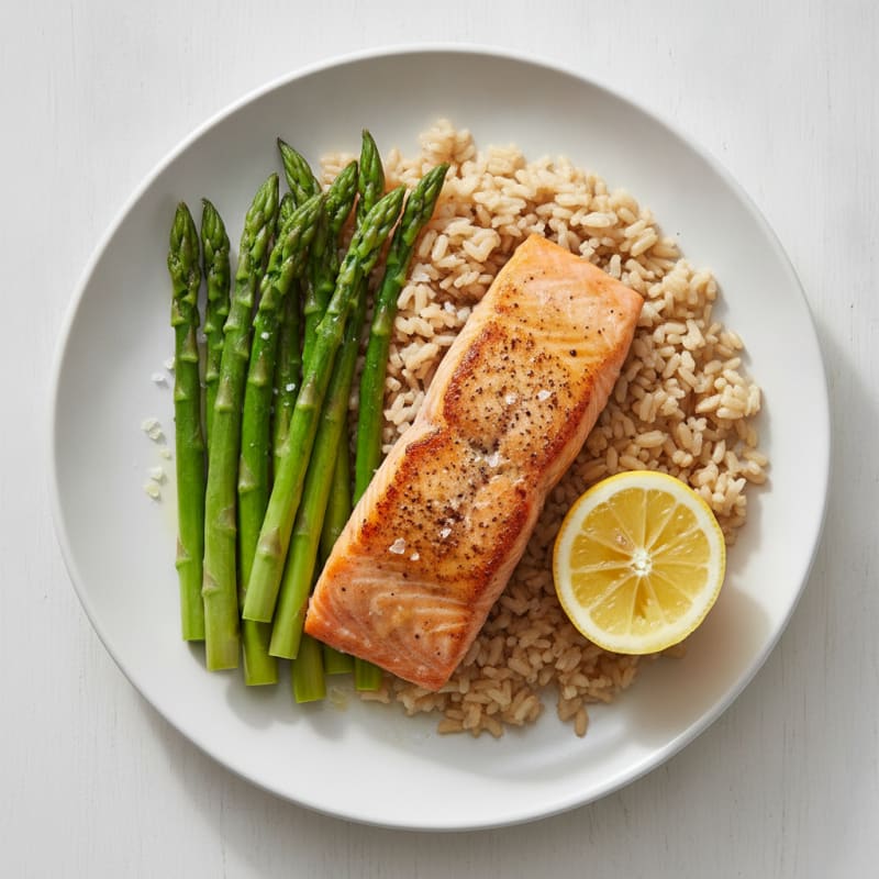 Seared Salmon Fillet with Steamed Asparagus and Brown Rice