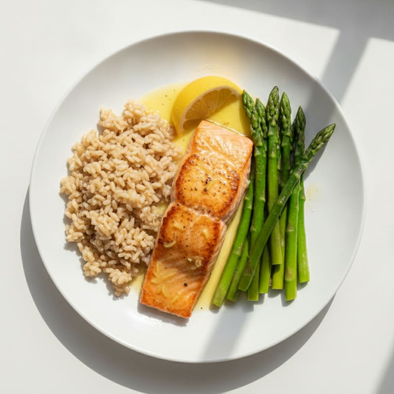 Seared Salmon Fillet with Steamed Asparagus and Brown Rice