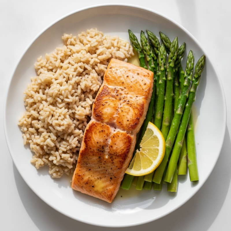 Seared Salmon Fillet with Steamed Asparagus and Brown Rice