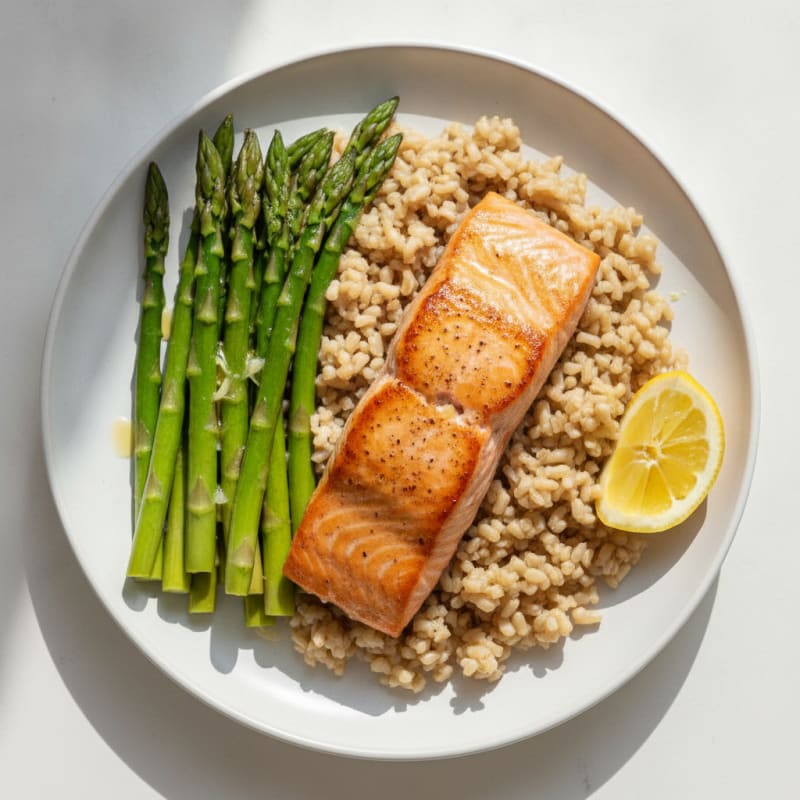 Seared Salmon Fillet with Steamed Asparagus and Brown Rice