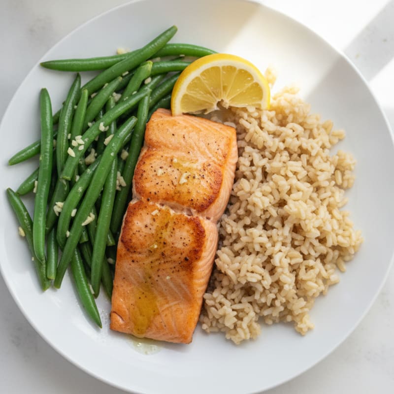 Seared Salmon Fillet with Garlic Green Beans and Brown Rice