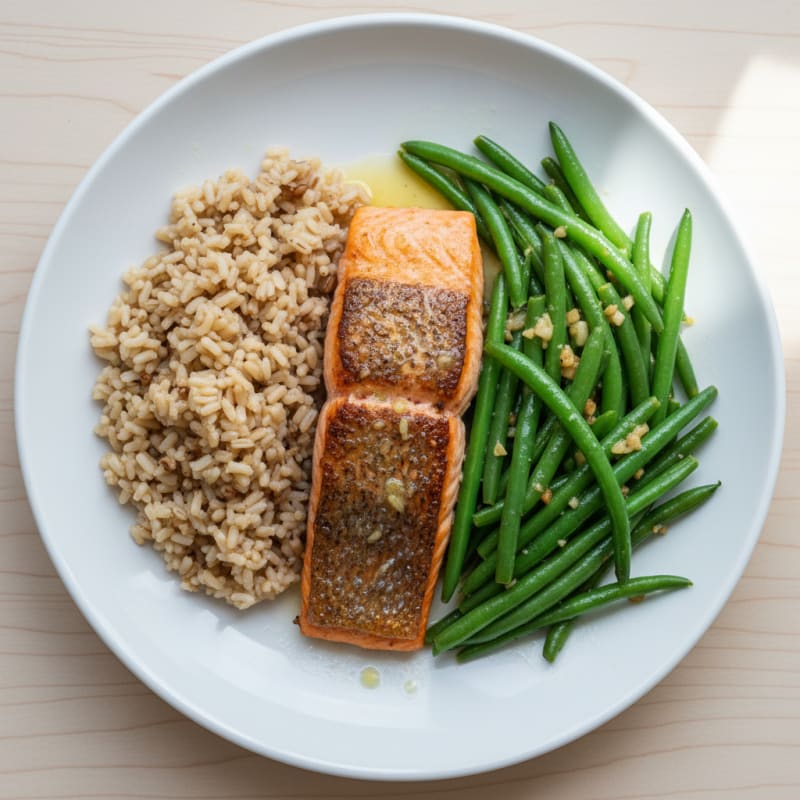 Seared Salmon Fillet with Garlic Green Beans and Brown Rice