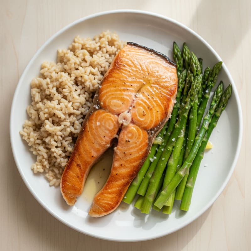 Seared Salmon with Steamed Asparagus and Brown Rice