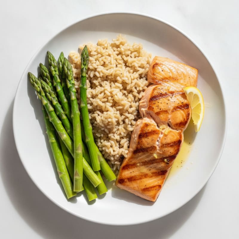 Seared Salmon with Steamed Asparagus and Brown Rice