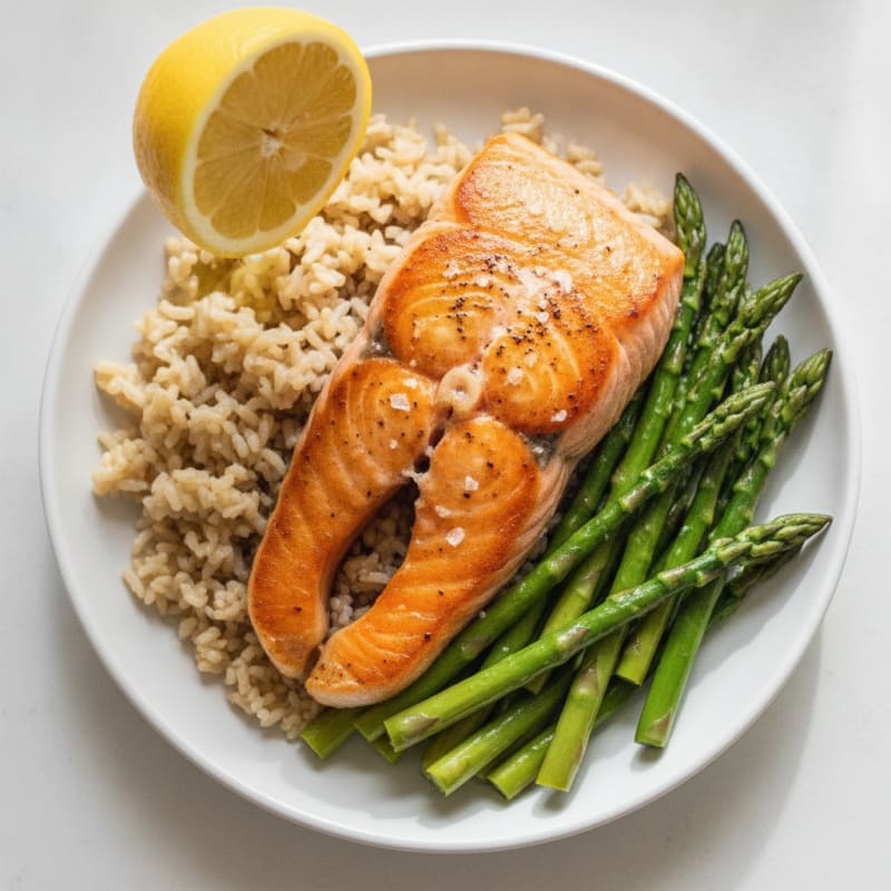 Seared Salmon with Steamed Asparagus and Brown Rice