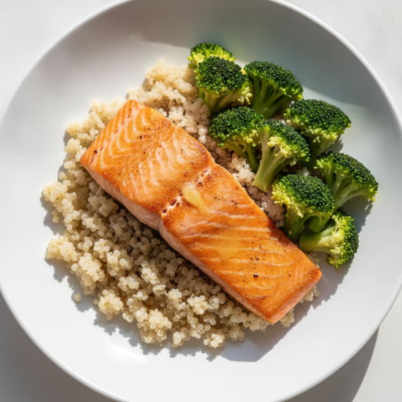 Seared Salmon with Steamed Broccoli and Quinoa
