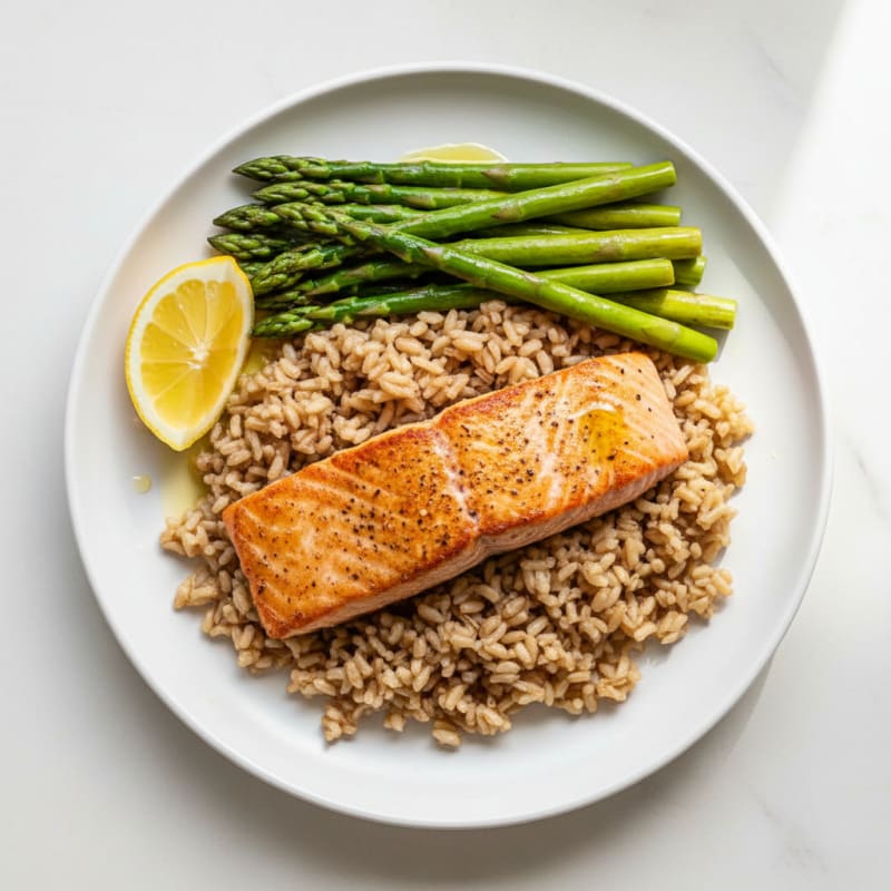 Seared Salmon Fillet with Steamed Asparagus and Brown Rice