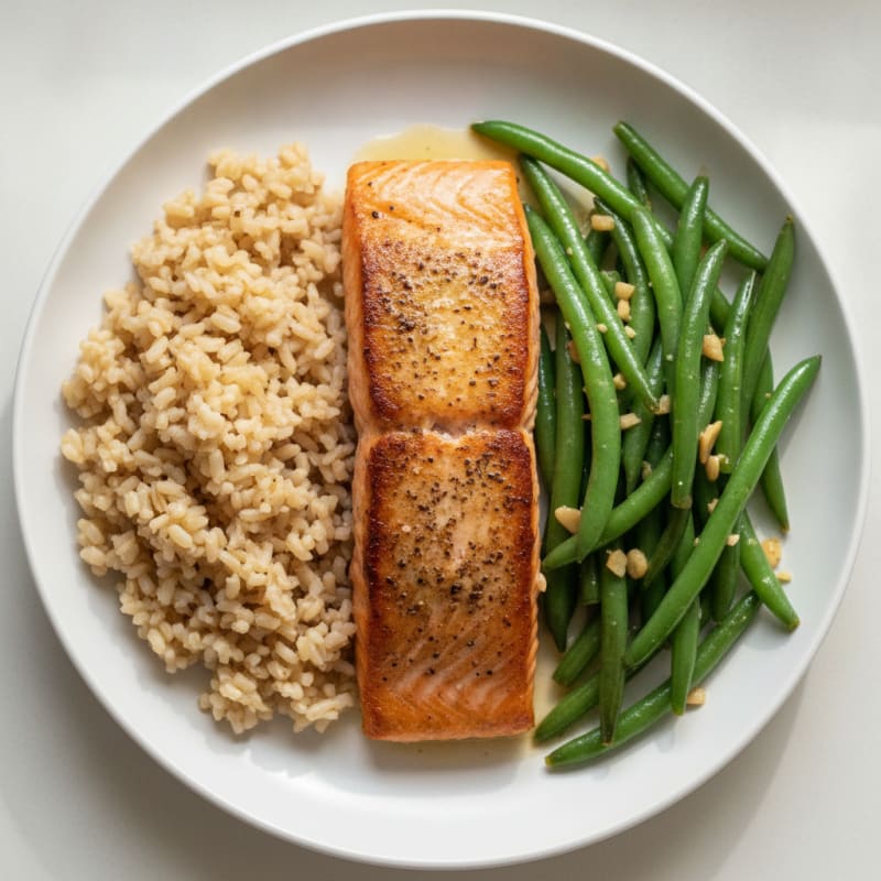 Seared Salmon with Garlic Green Beans and Brown Rice