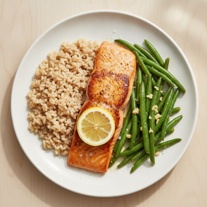 Seared Salmon Fillet with Garlic Green Beans and Brown Rice