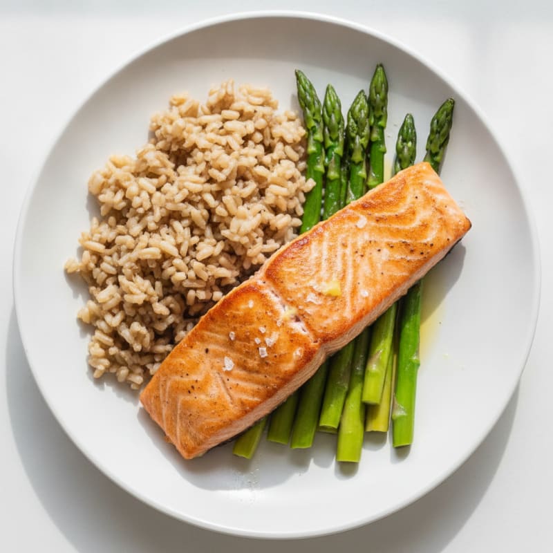 Seared Salmon Fillet with Steamed Asparagus and Brown Rice