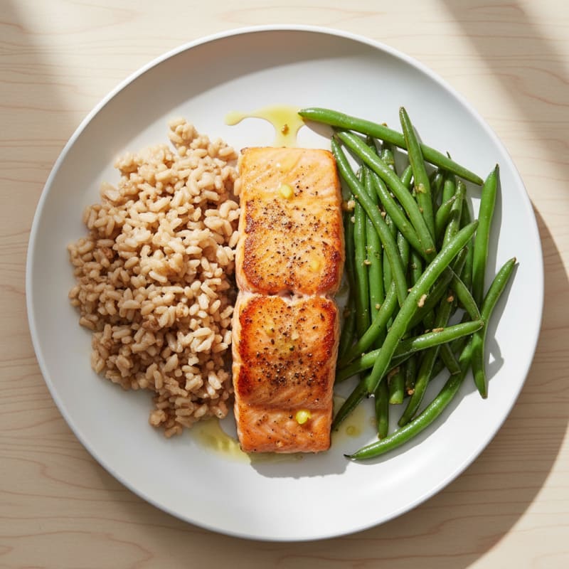 Seared Salmon Fillet with Garlic Green Beans and Brown Rice