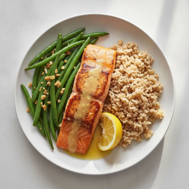 Seared Salmon Fillet with Garlic Green Beans and Brown Rice